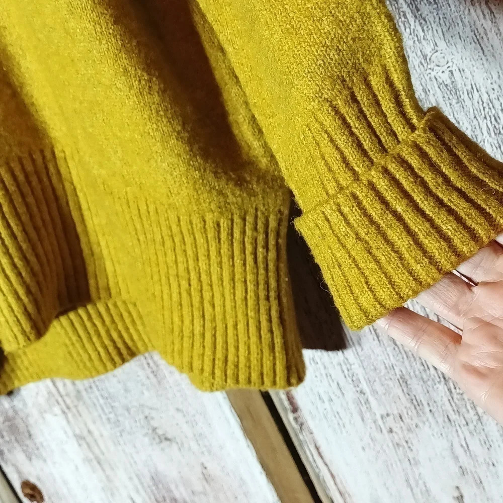 Alpaca blend oversized turtle neck drop shoulder mustard color  XS nwot - Picture 3 of 6